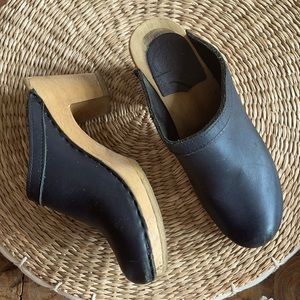No.6 Old School Clog in High Heel Black